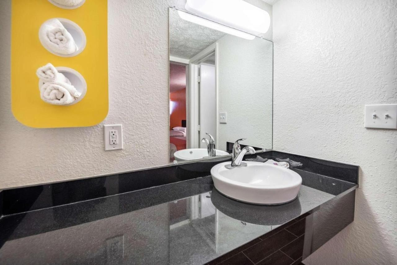Relax Inn By Oyo Columbus Oh I 70 Luaran gambar